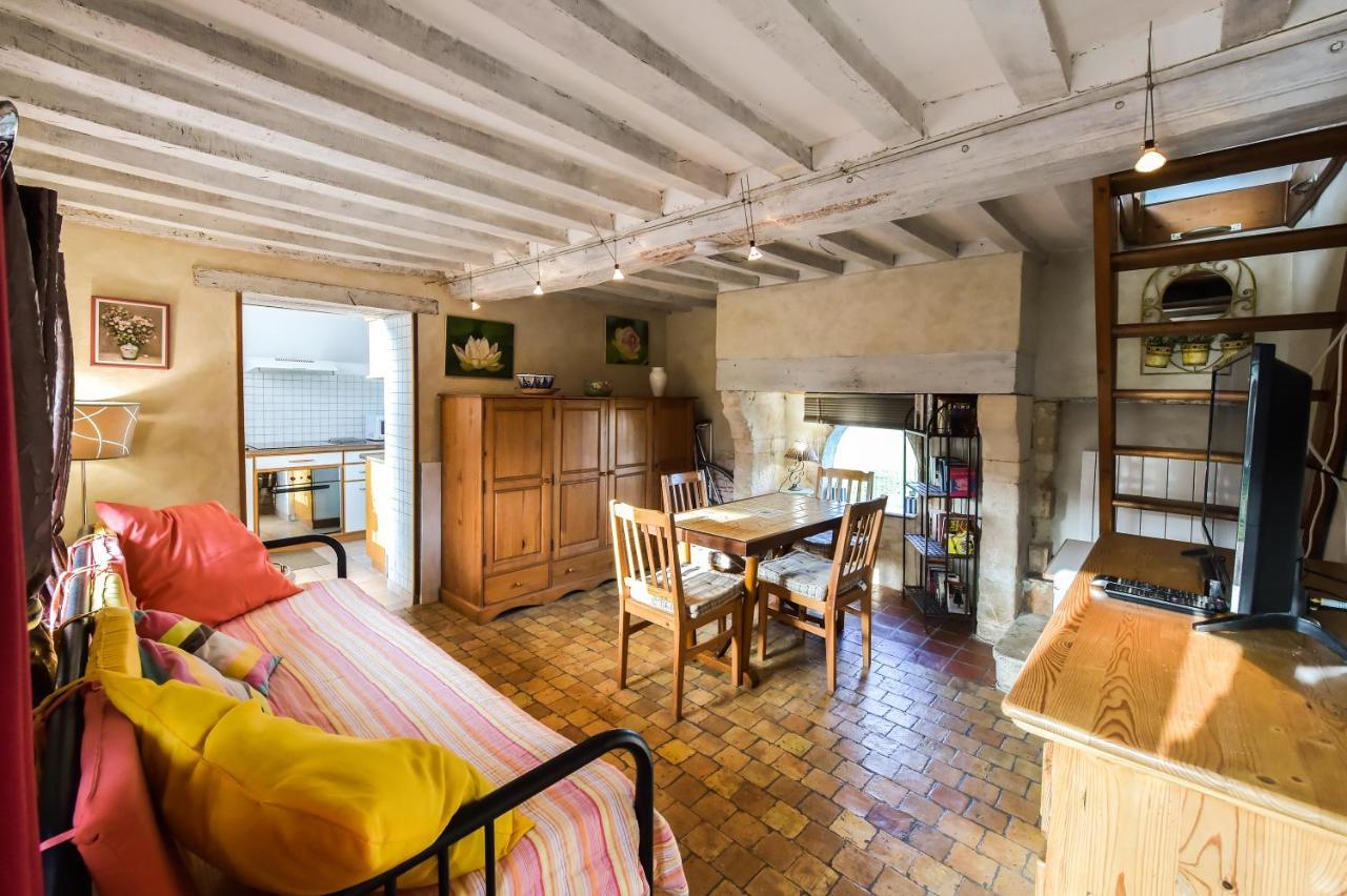 Les Gites Du Douet Du Houlle Courcy  Buitenkant foto