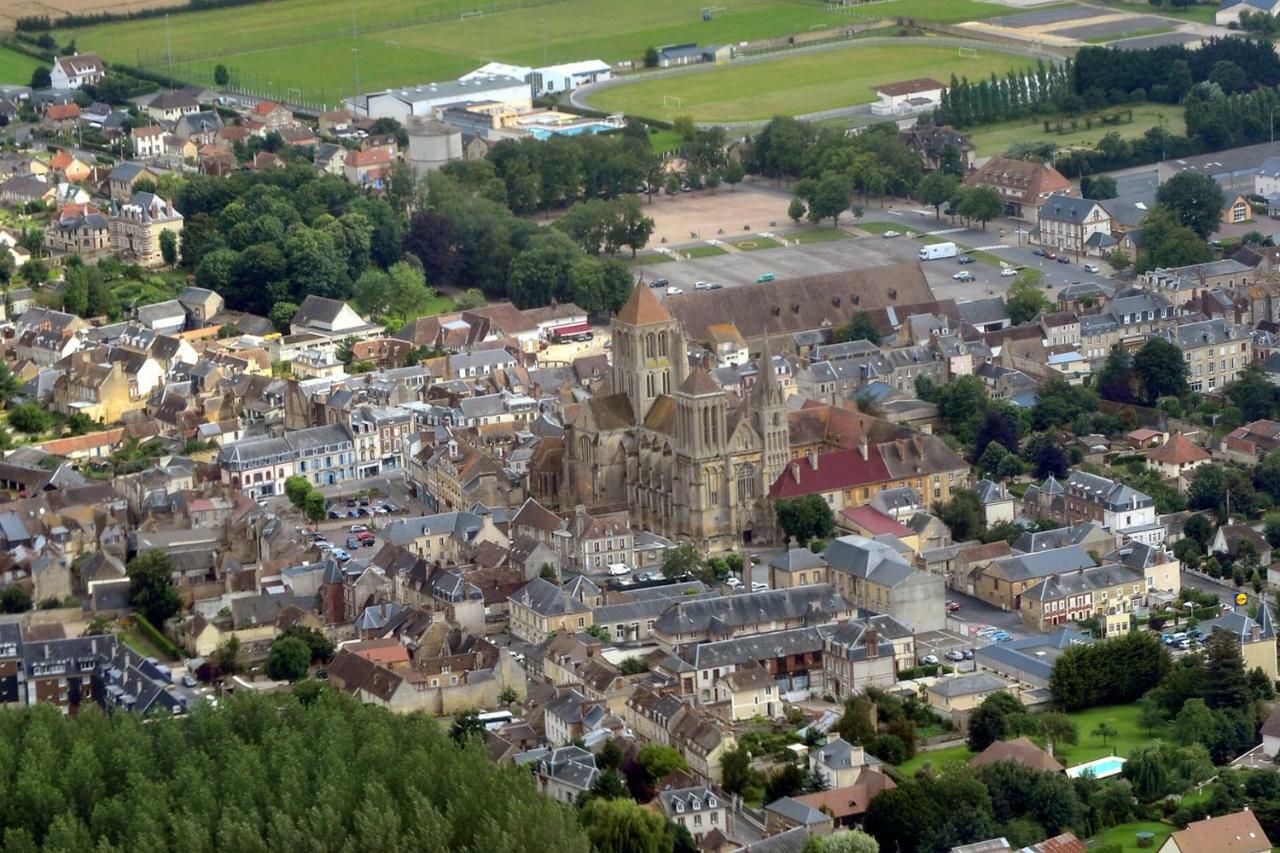 Les Gites Du Douet Du Houlle Courcy  Buitenkant foto